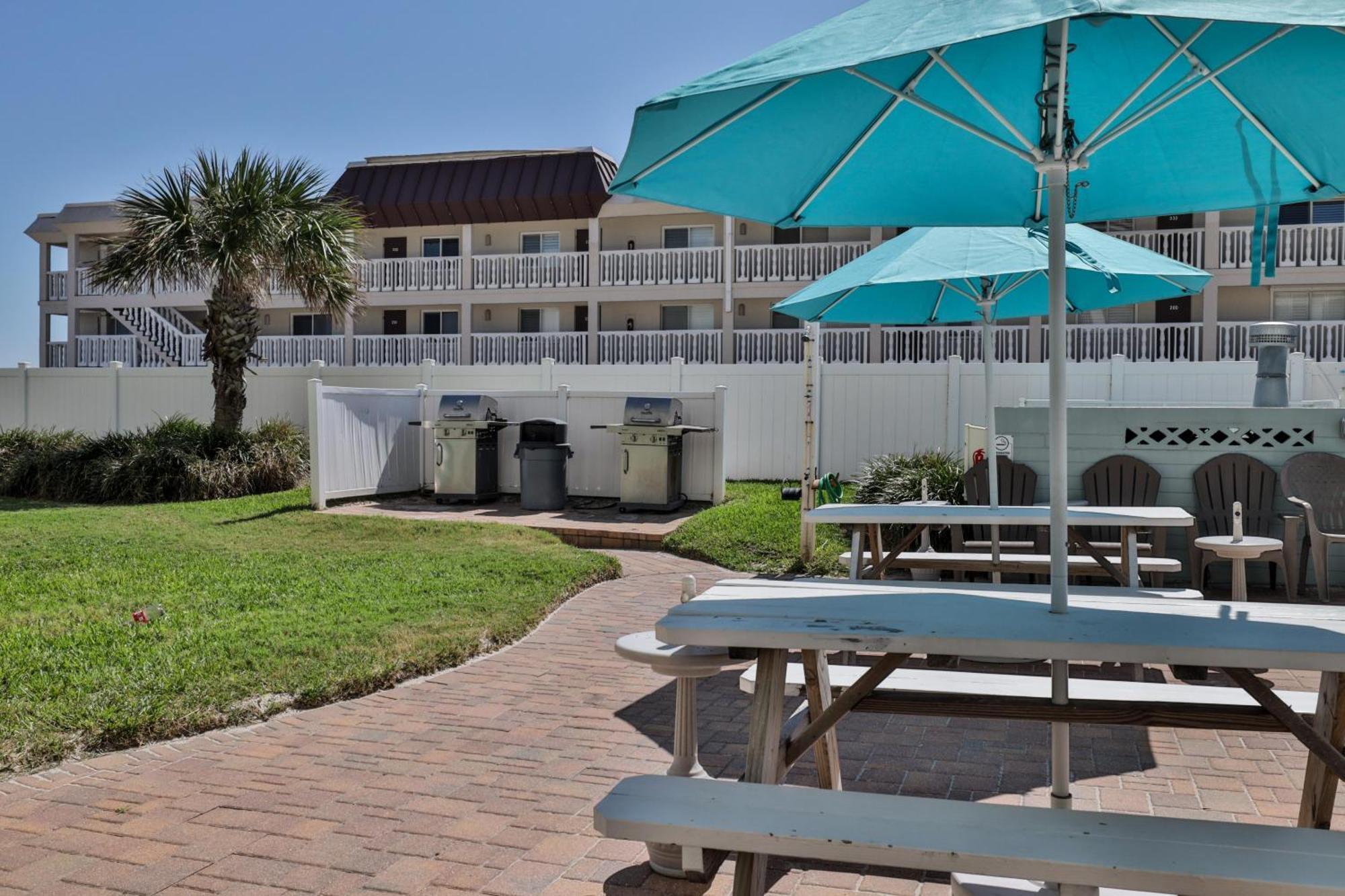 Coastal Waters 107 - A Studio Poolside Retreat New Smyrna Beach Exterior foto